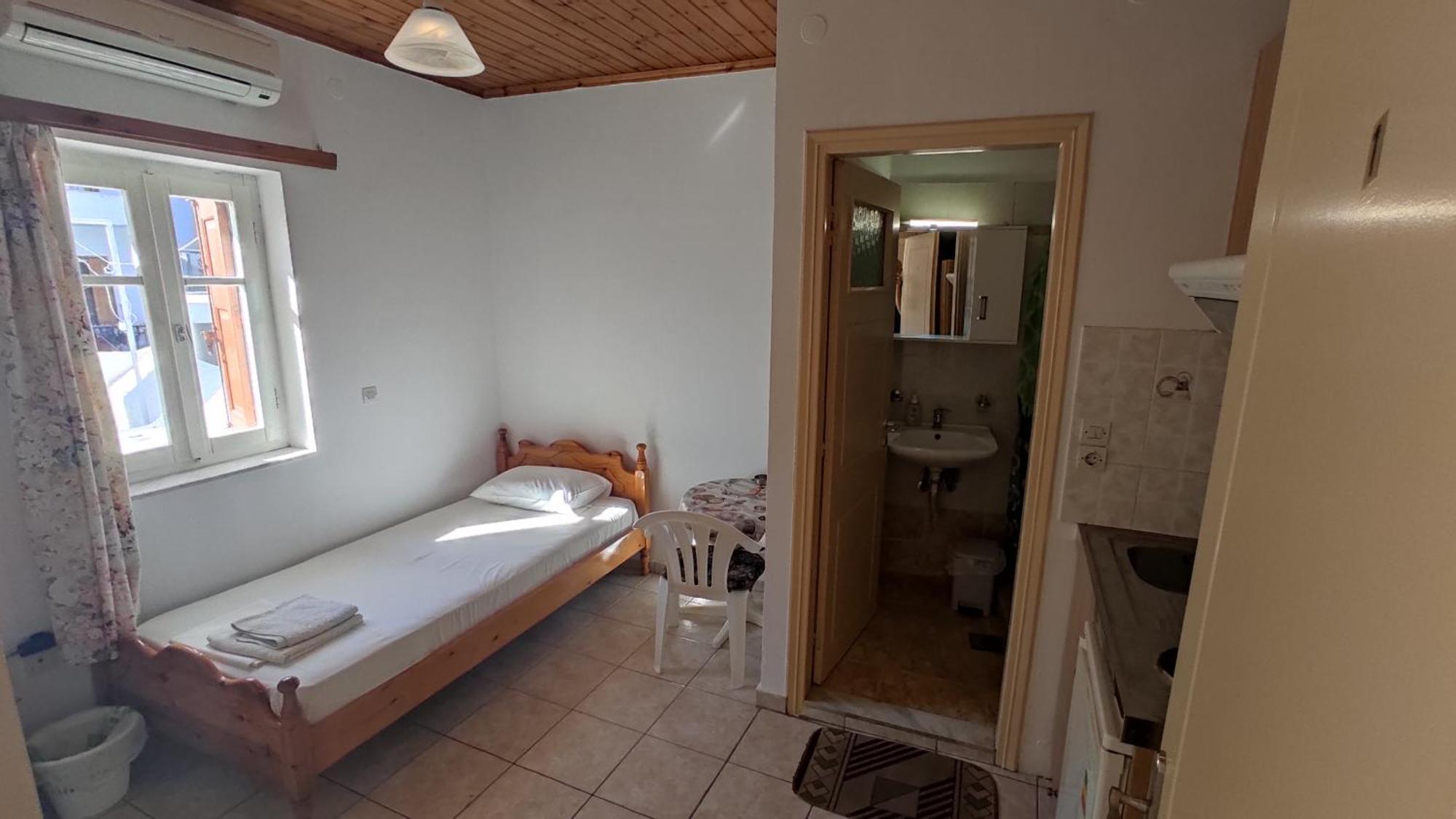Angelos Rooms Mytilíni Екстериор снимка